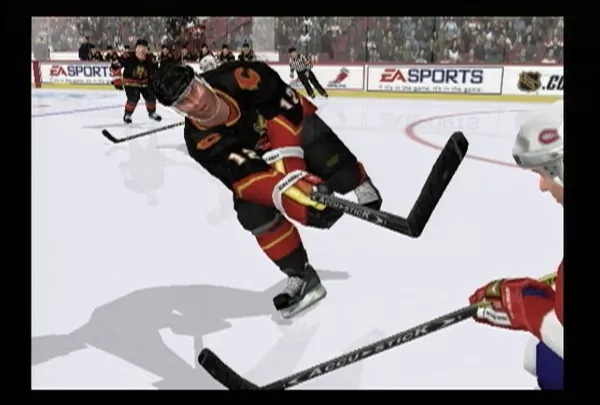 NHL 2003 para Playstation 2 (2002)