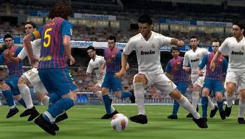 Pro Evolution Soccer 2011 3D (2011) - MobyGames