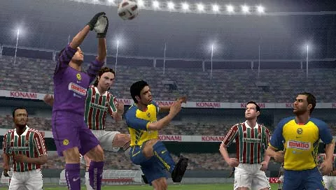 Pro Evolution Soccer 3D -