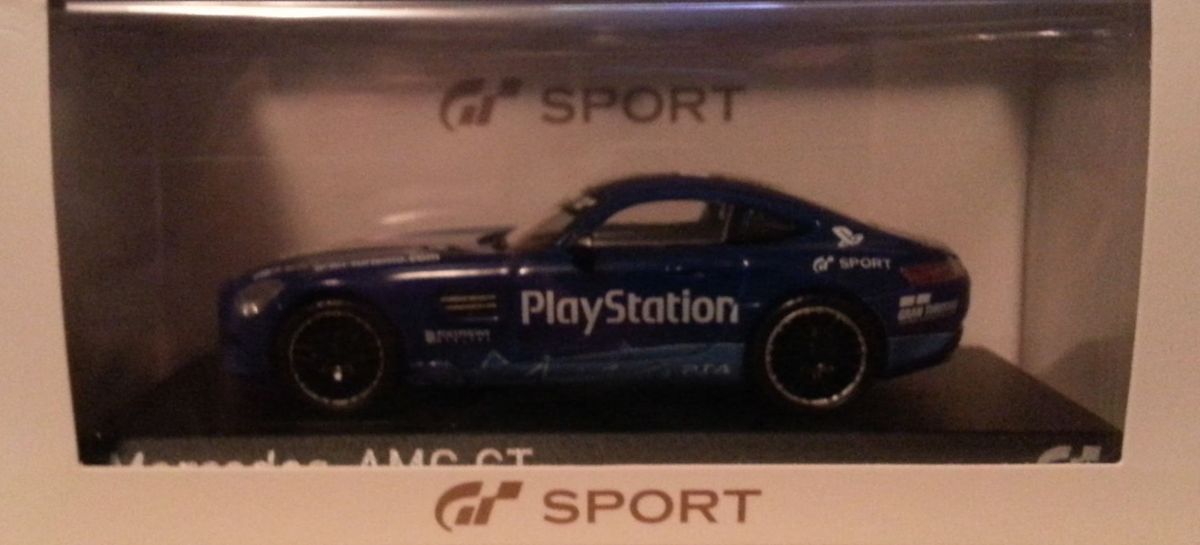 Extras for Gran Turismo: Sport (Collector's Edition) (PlayStation 4): 1:43-Scale Mercedes-AMG GT S Model
