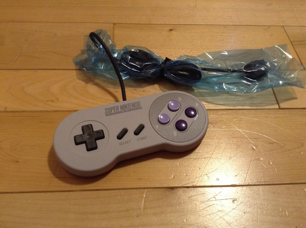 Hardware for Super Nintendo Entertainment System: Super NES Classic Edition (Dedicated console): Controller