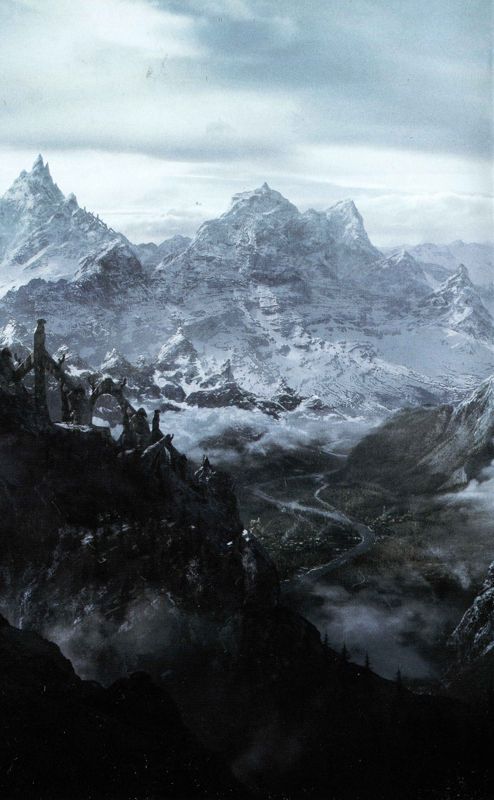 Inside Cover for The Elder Scrolls V: Skyrim - Special Edition (Nintendo Switch): Left