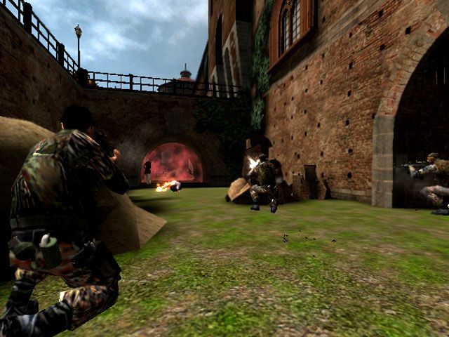 Tom Clancy's Rainbow Six 3: Black Arrow Screenshot (Ubisoft E3 2004 Press Kit CD1)
