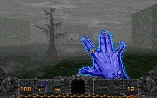 Hexen: Beyond Heretic Screenshot (Preview, 1995-08-31): This is the Mage character's hands conjuring the Frost Shards spell.