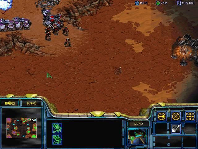 StarCraft: Brood War Screenshot (Blizzard Entertainment website, 2000): ...and uses the converted tank to turn the tide of battle