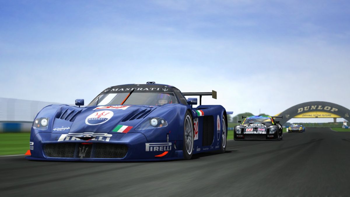 GTR 2: FIA GT Racing Game Screenshot (Steam)