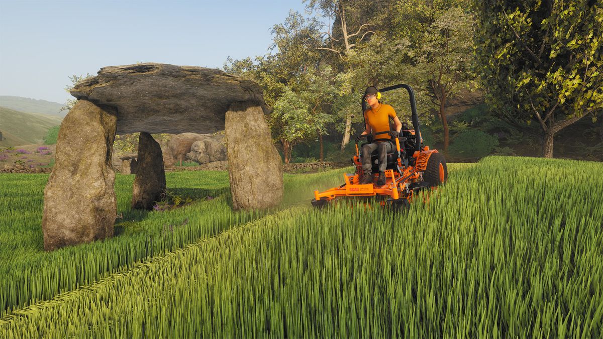 Lawn Mowing Simulator: Ancient Britain DLC Screenshot (Steam)