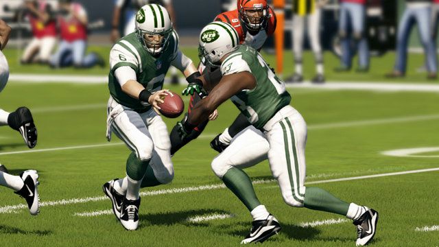 Madden NFL 13 Screenshot (PlayStation.com)