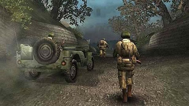 Call of Duty: Roads to Victory Screenshot (PlayStation.com)
