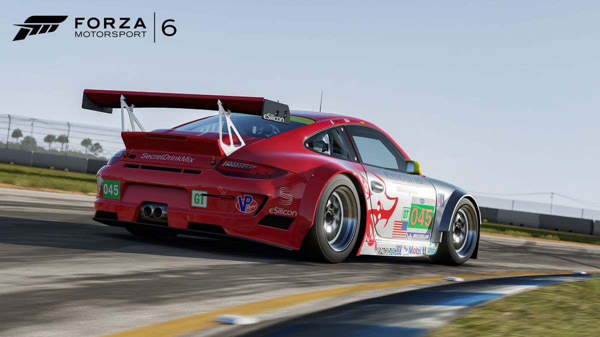Forza Motorsport 6: Porsche Screenshot (Official Web Site (2016)): 2011 Porsche #45 Flying Lizard 911 GT3 RSR