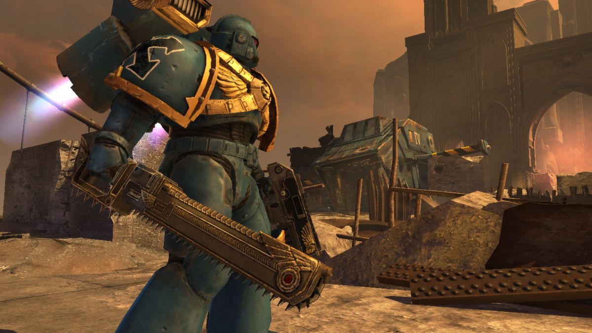 Warhammer 40,000: Space Marine - Golden Relic Chainsword Screenshot (Steam)