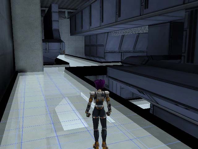 Oni Screenshot (Screenshots): This is her standard TCTF battle armor. Damn, glass floors are cool.
