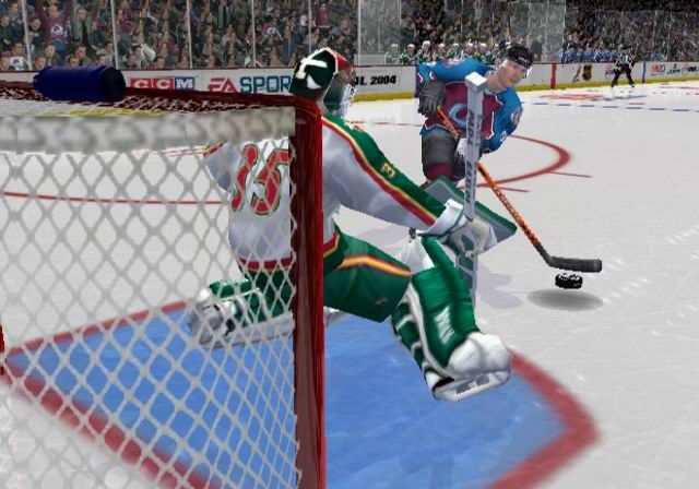 NHL 2004 Screenshot (Electronic Arts UK Press Extranet, 2003-08-22 (PlayStation 2 screenshots))
