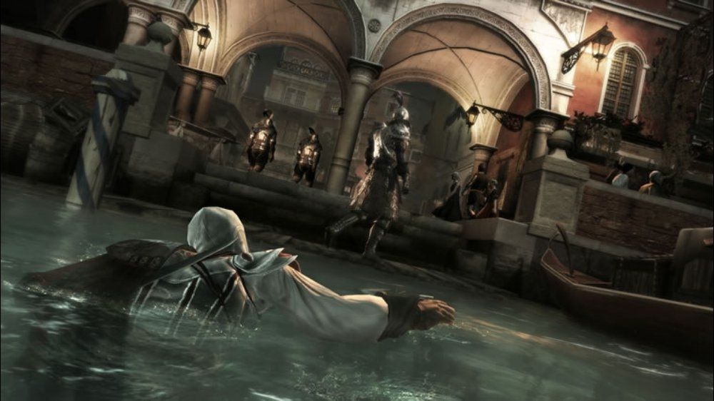 Assassin's Creed II Screenshot (Xbox.com product page): Engaging unsuspecting enemies from the water