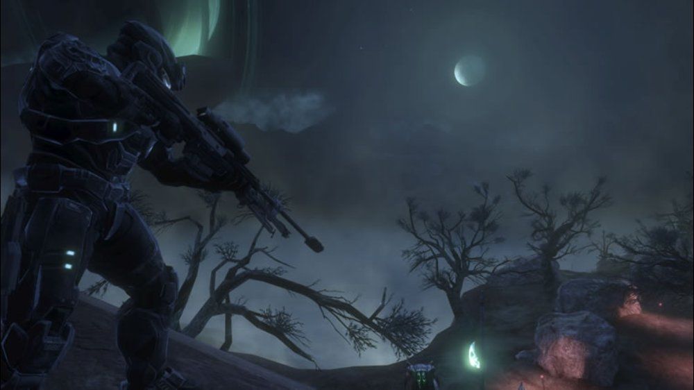 Halo: Reach Screenshot (Xbox.com product page): Covert sniping action
