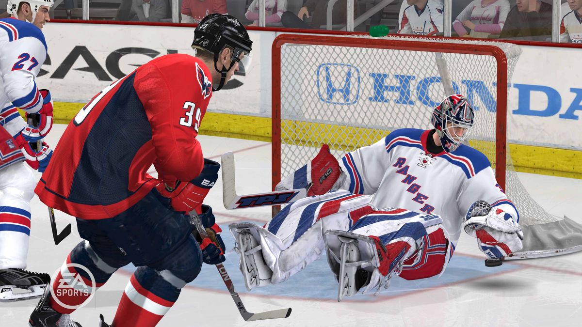 NHL 10 Screenshot (Electronic Arts UK Press Extranet, 2009-07-15): New [gameplay] - goalie saves 02