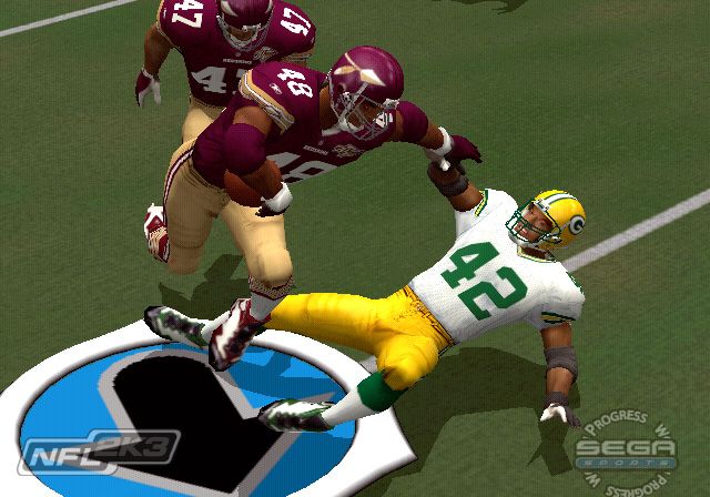 NFL 2K3 Screenshot (Sega E3 2002 Press Kit): Davis Stiff PlayStation 2
