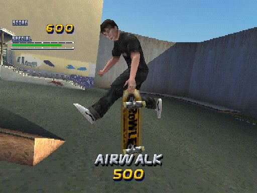 Tony Hawk's Pro Skater 2 Screenshot (Neversoft.com, 2000): Airwalkin'