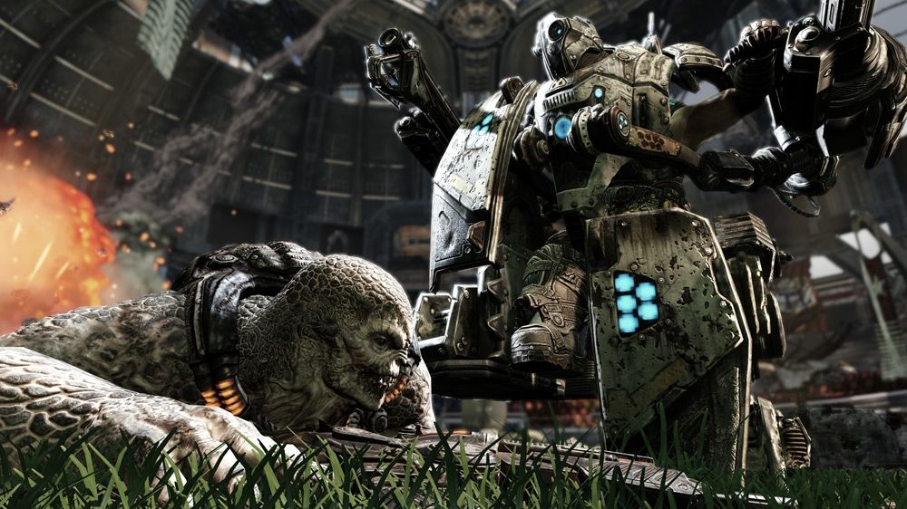 Gears of War 3 Screenshot (Xbox.com product page): Executing an Drone with a Silverback