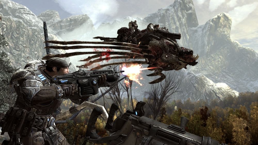 Gears of War 2 Screenshot (Xbox.com product page): Shooting at a flying Reaver