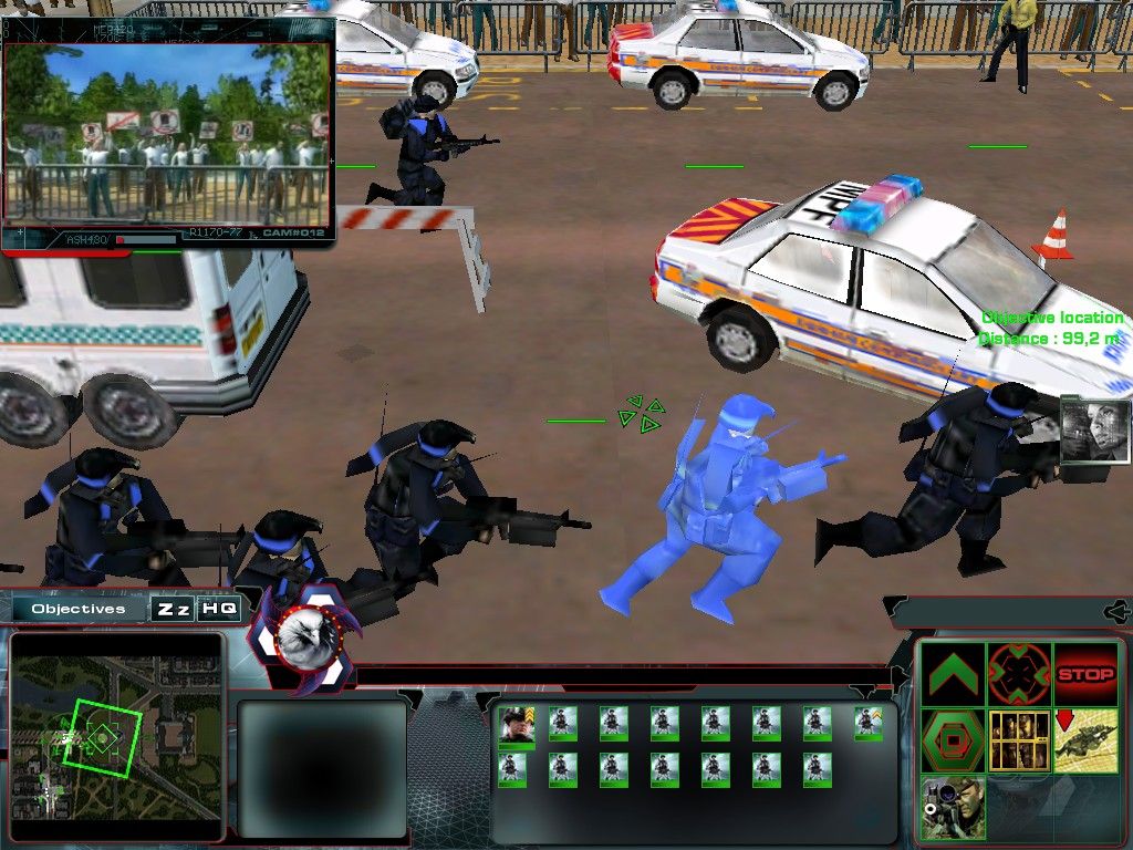 Act of War: Direct Action (Windows) screenshot: London police seems to have control over the riots, but you need to reach the Buckingham palace and make sure none of the "more important" people gets killed