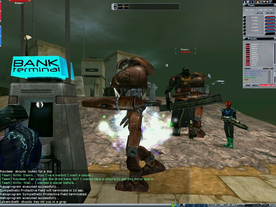 Anarchy Online (Windows) screenshot: Group near bank terminal