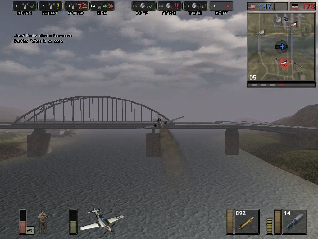 Battlefield 1942 (Windows) screenshot: Damaged airplane
