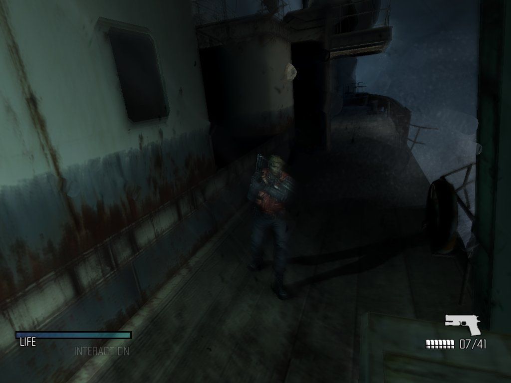 Cold Fear (Windows) screenshot: On deck, the weather obstructs your vision.