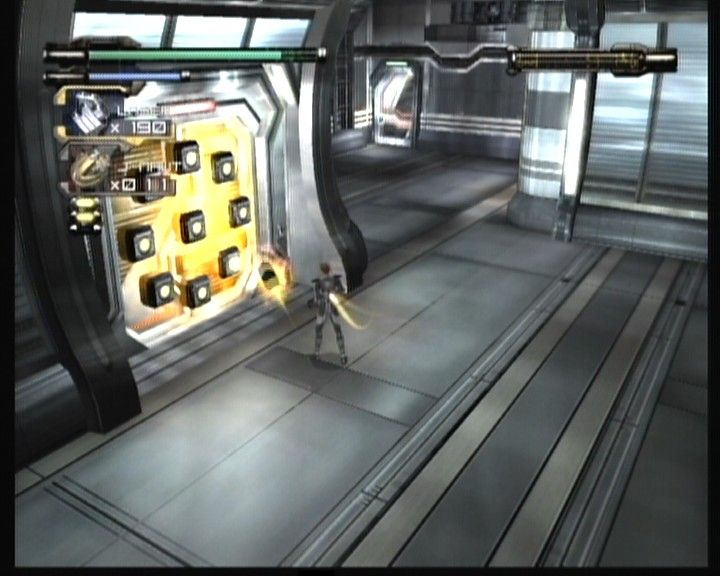Dino Crisis 3 (Xbox) screenshot: Most of security doors open with so called wasp projectiles.