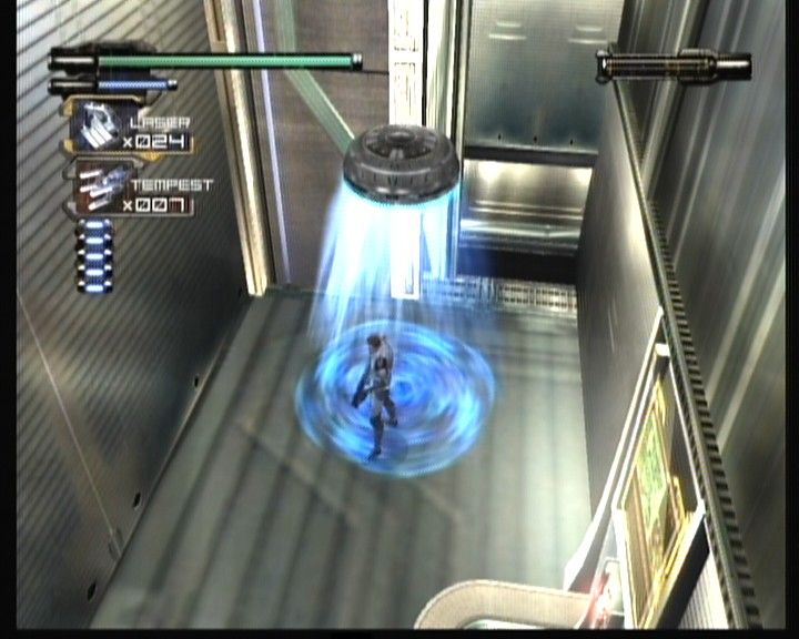 Dino Crisis 3 (Xbox) screenshot: Save game spot, also the only place where you can buy items.