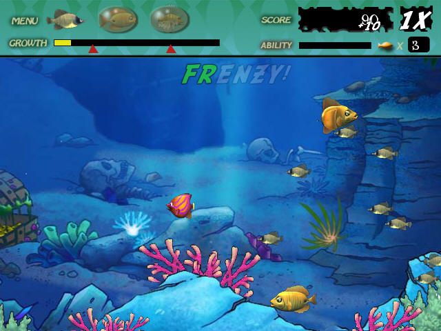 Feeding Frenzy (Windows) screenshot: Eat smaller fish and dodge bigger ones
