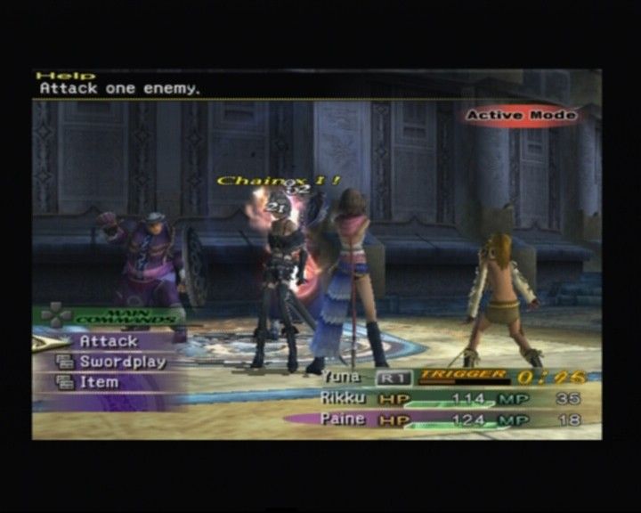 Final Fantasy X-2 (PlayStation 2) screenshot: Yuna using the trigger shot (press R1 as fast as you can to deal bigger damage)