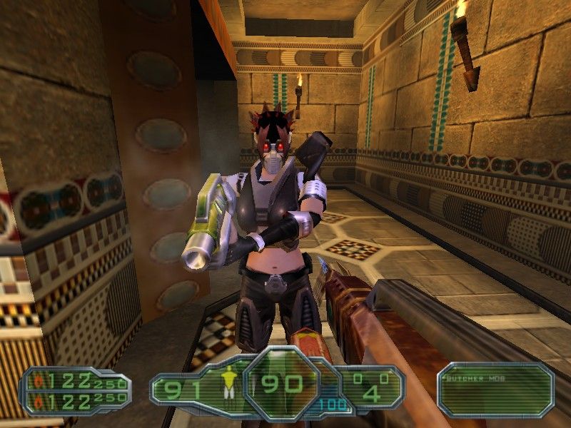 Gore: Ultimate Soldier (Windows) screenshot: ... but they do accurately reflect arms and armor carried. This is the same woman with a helmet, chest pad, and shotgun.