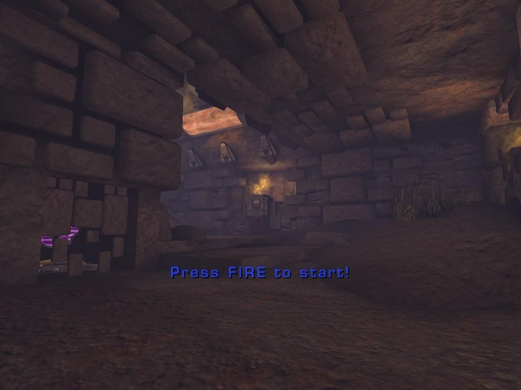 Unreal Tournament 2003 (Windows) screenshot: Just so you don't die right away, the game won't throw you into battle without you pressing fire.