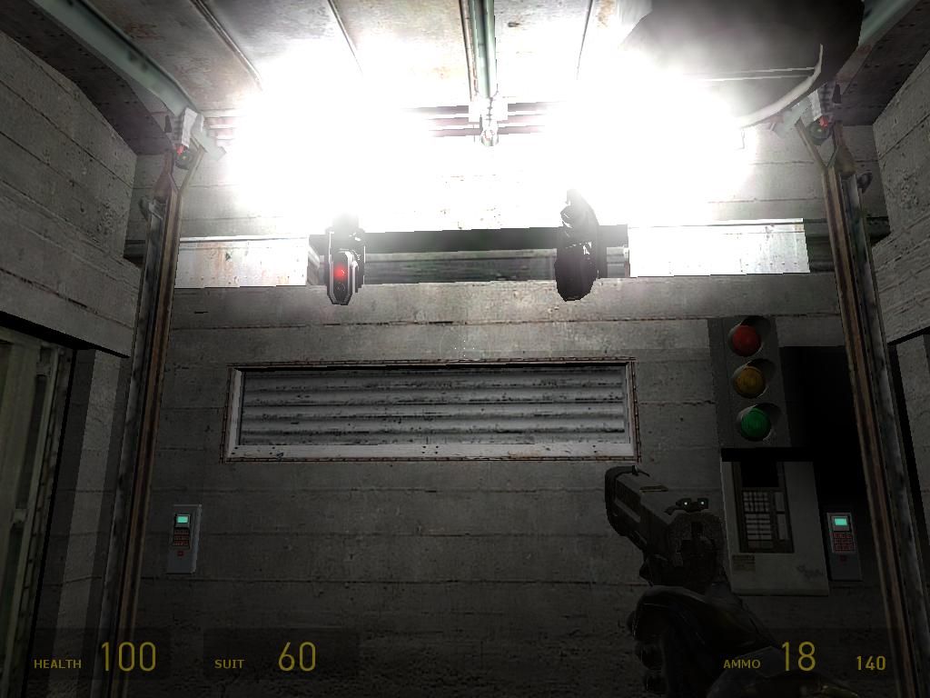 Half-Life 2 (Windows) screenshot: Scanner at Black Mesa east.