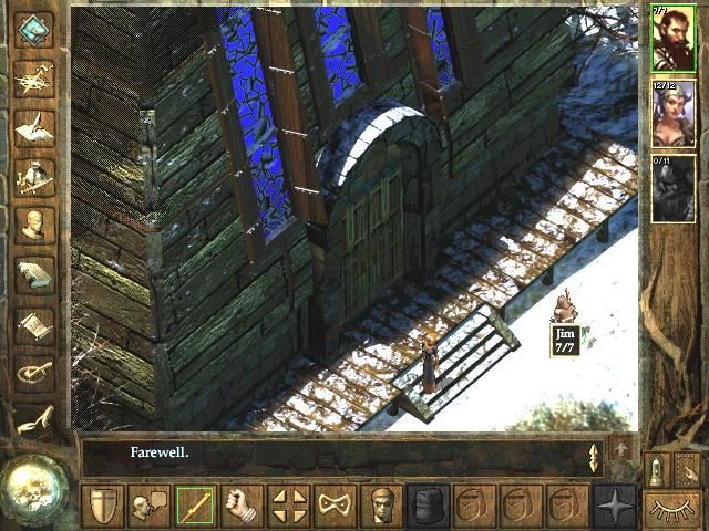 Icewind Dale (Windows) screenshot: Outside the temple