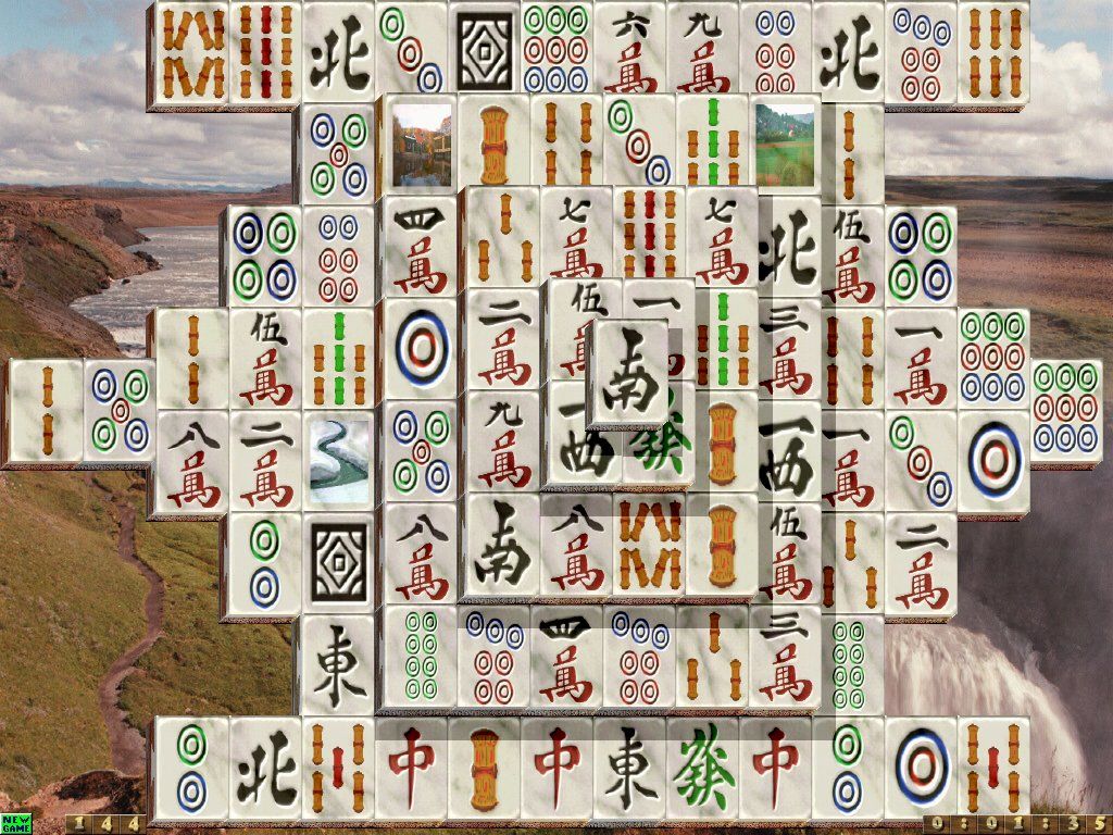 The 'Jongg CD! (Windows) screenshot: MoreJongg - the principle Mahjongg game.