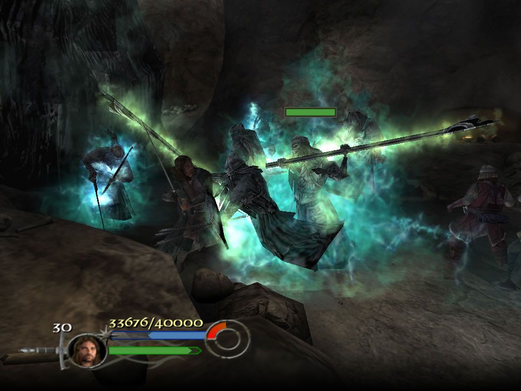 The Lord of the Rings: The Return of the King (Windows) screenshot: A health bar is displayed over the toughest foes.