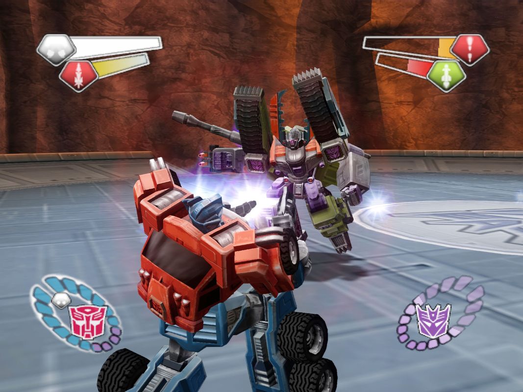TransFormers (PlayStation 2) screenshot: Megatron faces off with Optimus Prime.