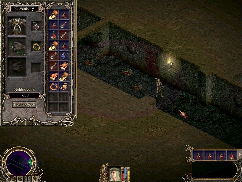 NightStone (Windows) screenshot: The inventory is divided into "light" items (potions, parchments, rings etc...)...