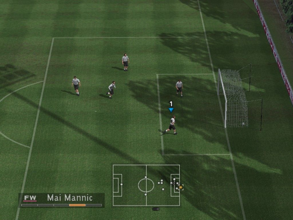 World Soccer: Winning Eleven 7 International (Windows) screenshot: Before starting any match, training is good way to get familiar with the controls