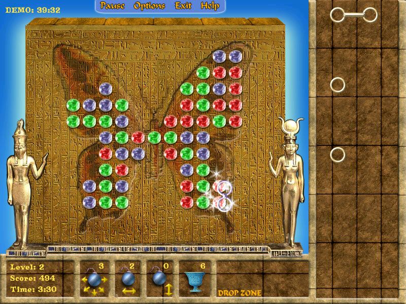 Puzzle Blast (Windows) screenshot: Level 2 - placing a ring chain