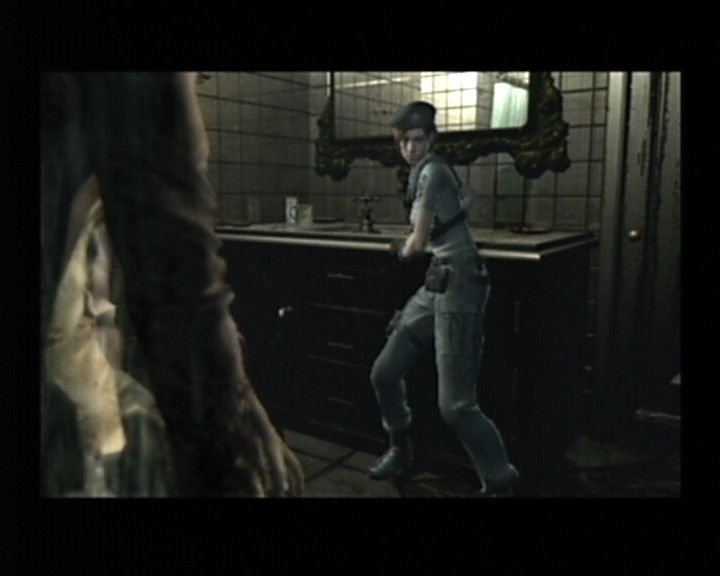 Resident Evil (GameCube) screenshot: Jill Scenario - Looks like Jill wasn't aware someone was taking a bath in a bathtub filled with dirty water