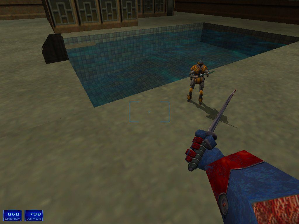 Shogo: Mobile Armor Division (Windows) screenshot: You call that a knife? Now THIS is a knife!