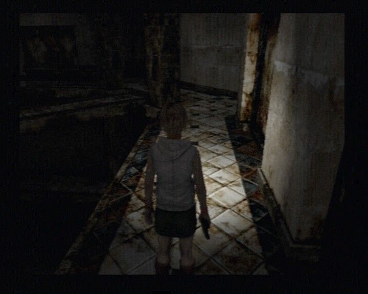 Silent Hill 3 (PlayStation 2) screenshot: Unless you're playing on easy, watch out for stepping near the edges.