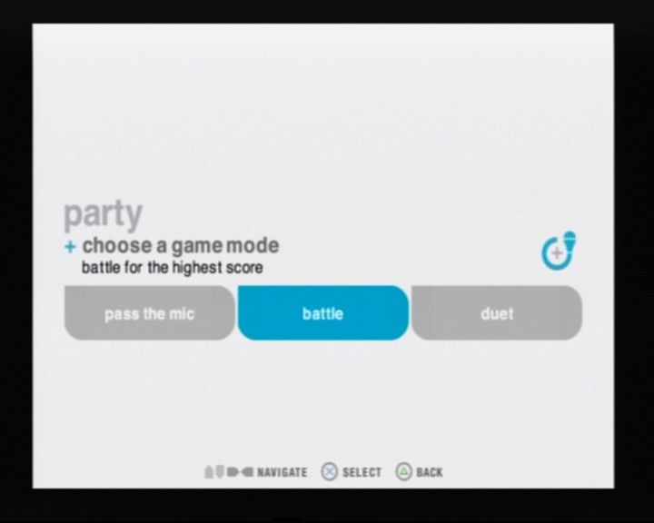 SingStar: Party (PlayStation 2) screenshot: In party mode, you can try a friendly duet to combine the score or select battle to try and top your oppenent's score