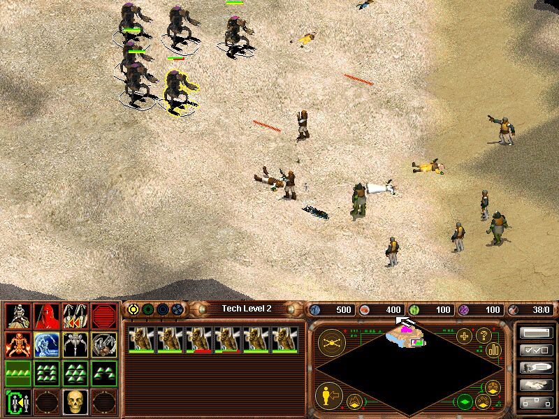 Star Wars: Galactic Battlegrounds - Clone Campaigns (Windows) screenshot: Making war on Tatooine