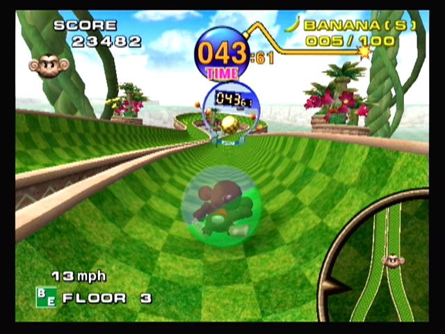 Super Monkey Ball (GameCube) screenshot: The goal is in sight