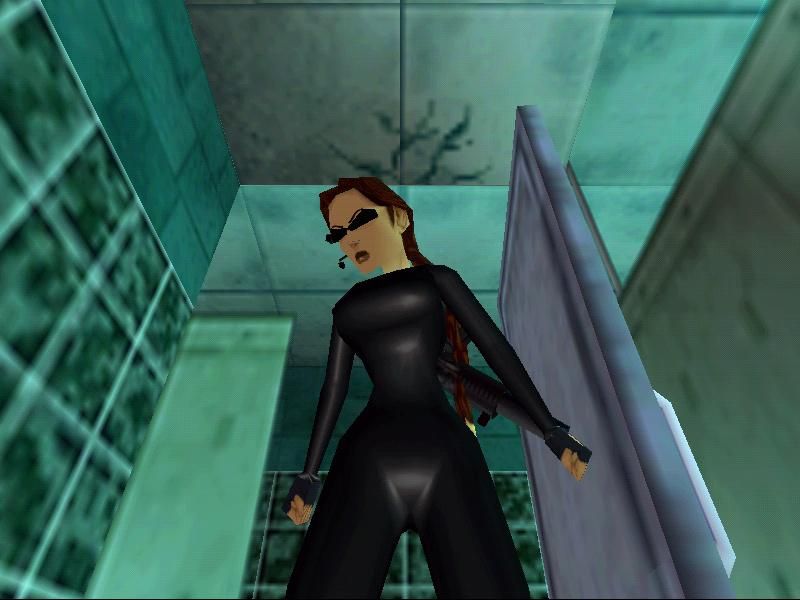 10441074-tomb-raider-chronicles-windows-woman-in-black.jpg