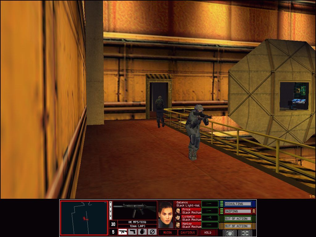 Tom Clancy's Rainbow Six: Rogue Spear (Windows) screenshot: It's good to have someone who's watching your back